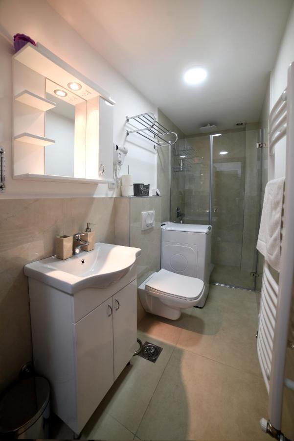 Mini Hotel Vienna Vrnjačka Banja Exterior foto
