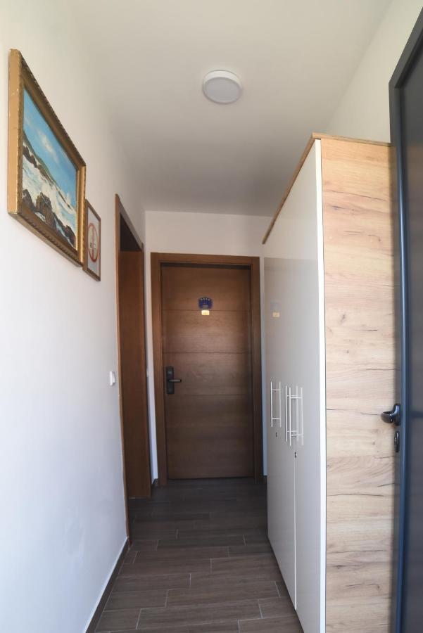 Mini Hotel Vienna Vrnjačka Banja Exterior foto